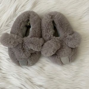 Pottery barn kids slippers